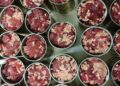 Почему на нашей тушёнке написано 97,5% мяса, а не 100%? — 12.10.26 04:35