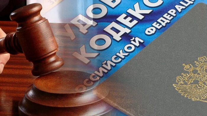 Работник постоянно опаздывал на 30-40 минут, и его в итоге уволили. Он пошел в суд — и взыскал с работодателя почти 1 млн рублей - 22.10.26 08:53