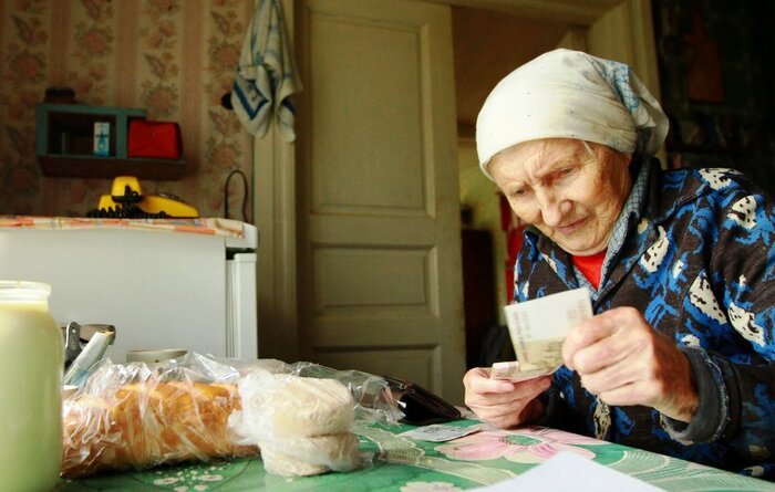 Нам предлагают пахать 6 дней в неделю 45 лет подряд. А будет ли пенсия - никаких гарантий - 06.04.26 20:24