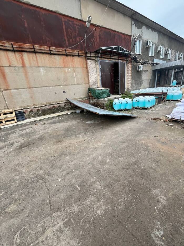 Работаю грузчиком. Нас не подпустили к забору. Зато потом поработали на перестановке.Пост №4 - 23.09.26 16:30